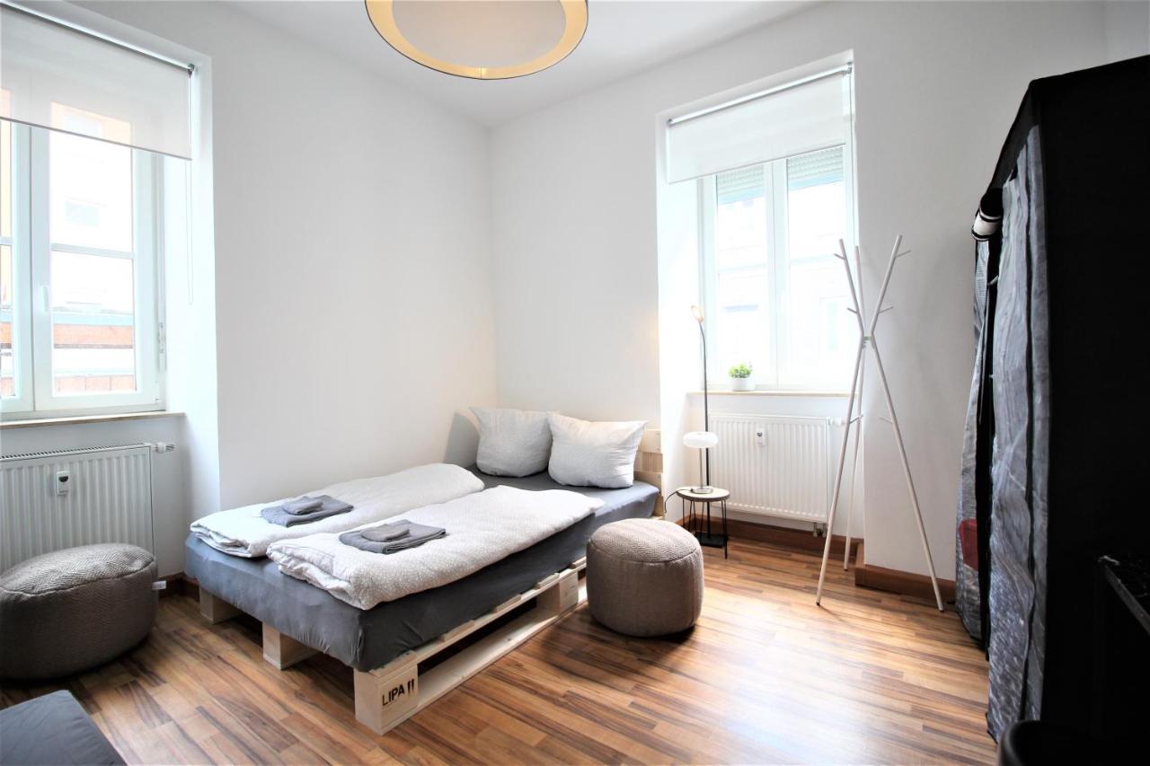 ➤Private Room - Heart Of Downtown With Terrace Wurtzbourg Extérieur photo