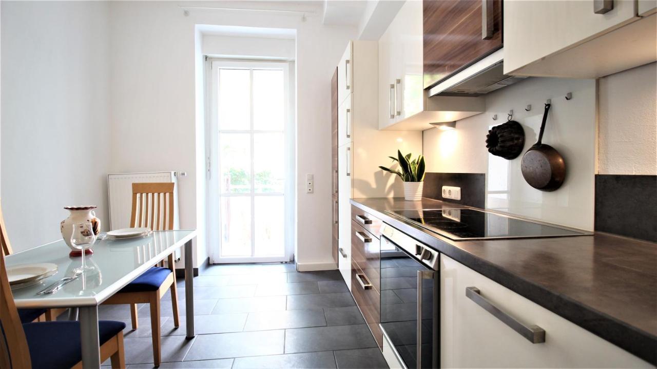 ➤Private Room - Heart Of Downtown With Terrace Wurtzbourg Extérieur photo